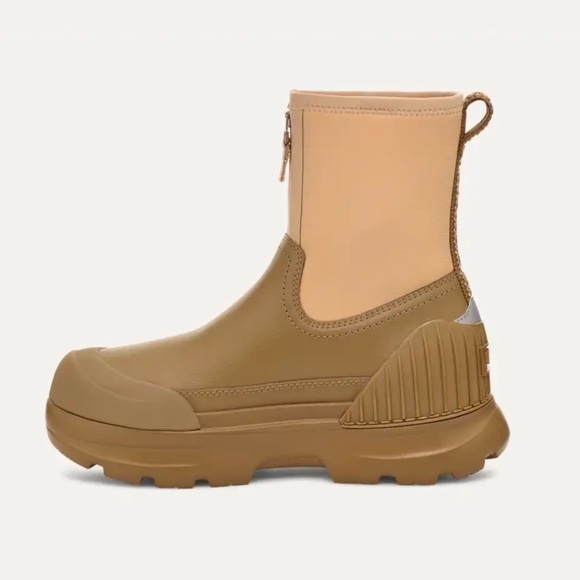 UGG Neumel X Waterproof Zip Boot Women size 8 - Picture 5 of 5